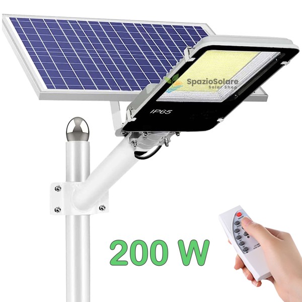 Lampione 200w con pannello solare
